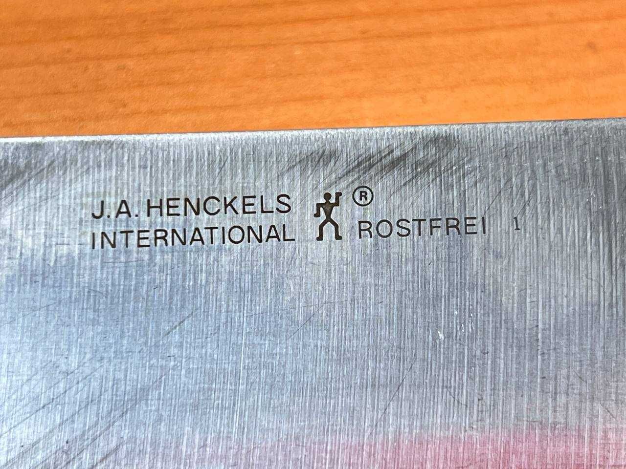 Кухонный японский нож Сантоку J.A.HENCKELS