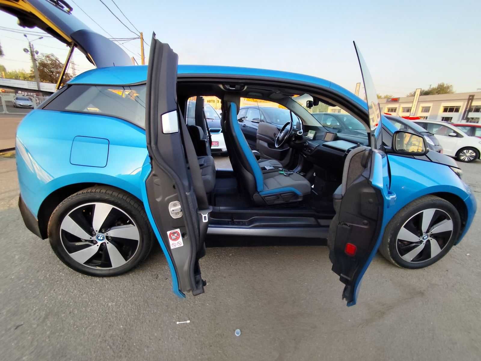 BMW ї3 panorama , 33 кВт на 250 км