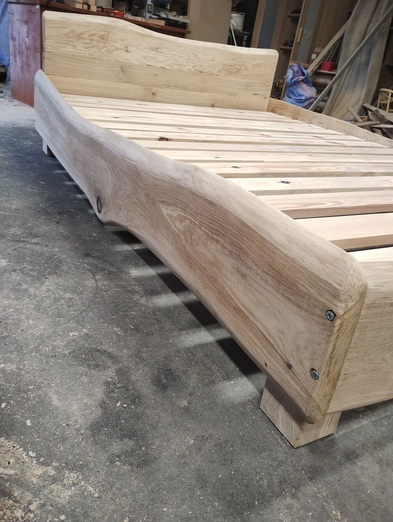 Łóżko dębowe Łóżko z litej dębowej deski 140 x 200
