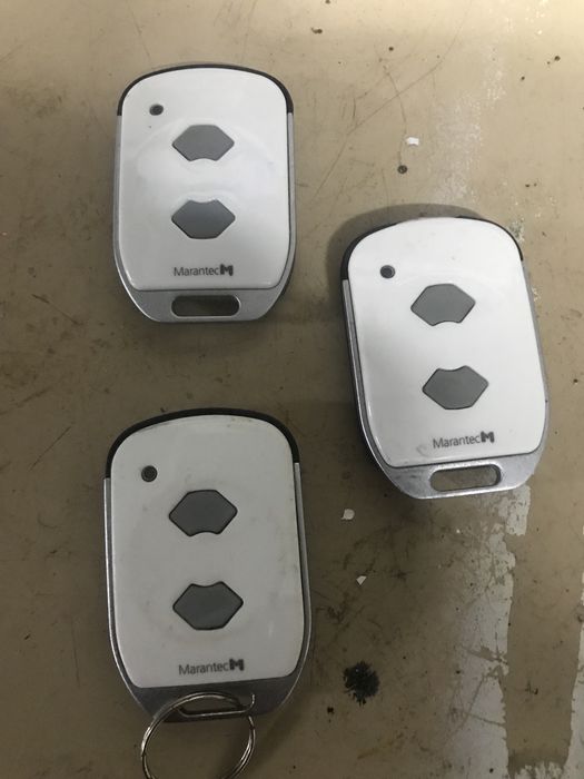 Três comandos marantec