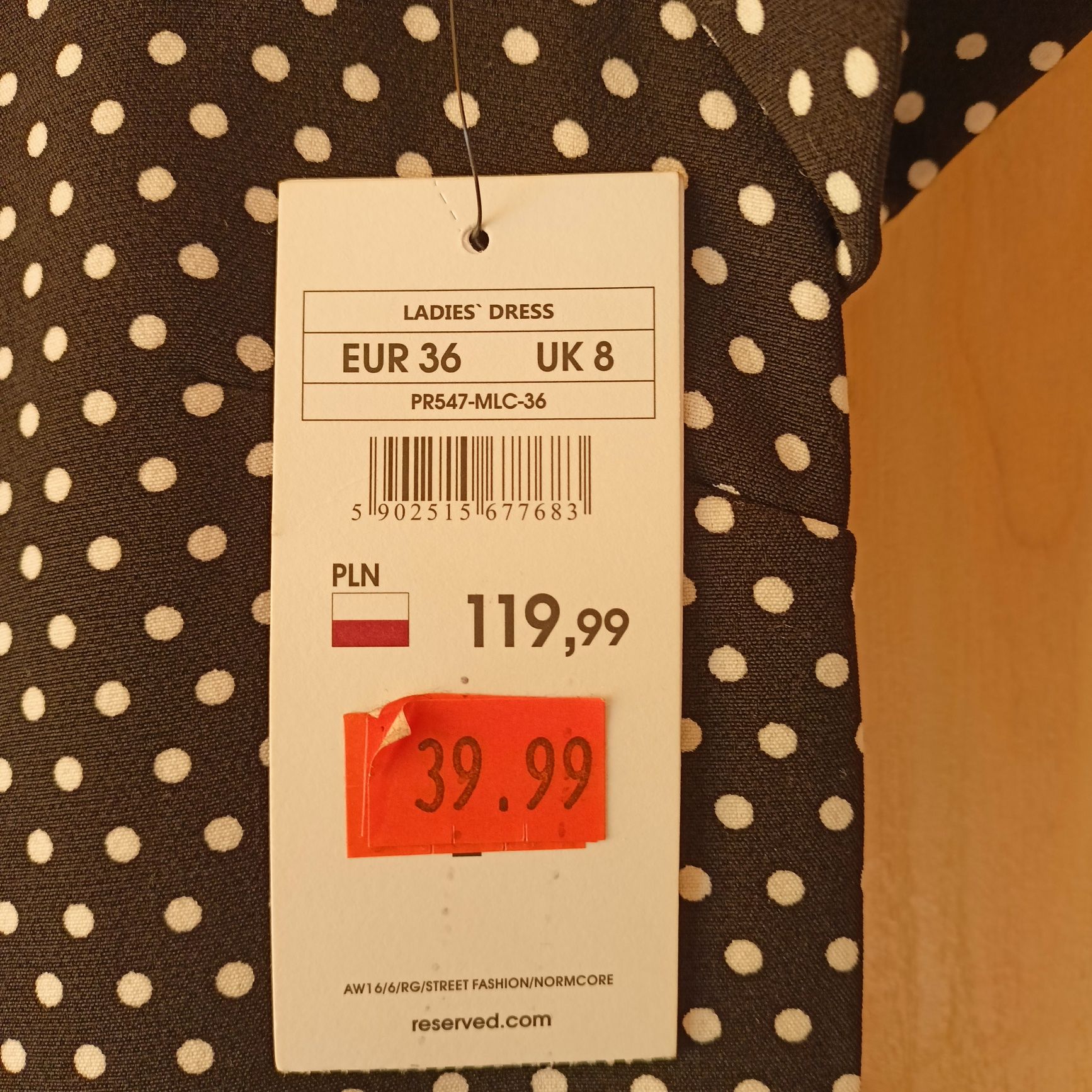 Sukienka damska z Reserved. Rozmiar 36. Nowa z metką