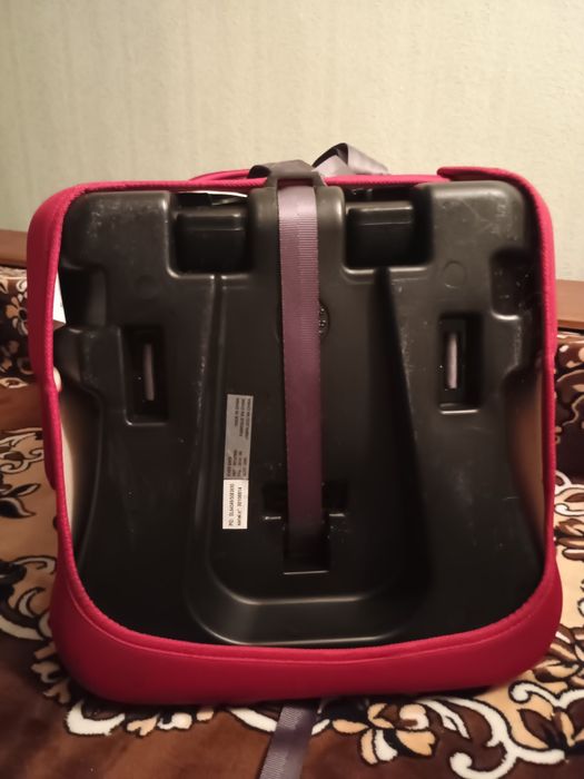 Дитяче автокрісла Safety 1st 9-36 кг