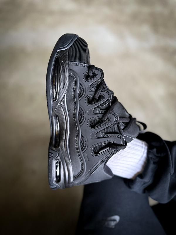 Osiris D3 OG Black