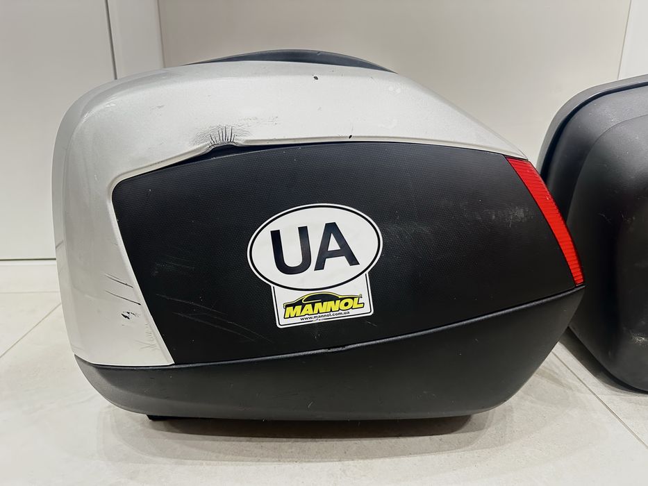Бічні кофри Givi V35