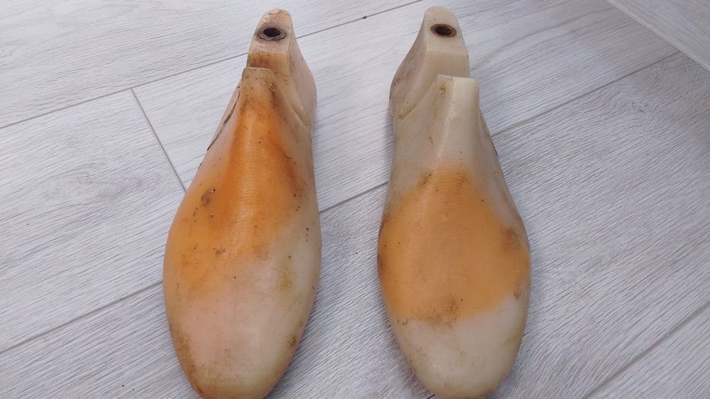 Колодки обувные.