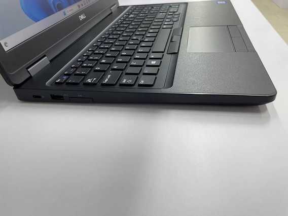 Laptop Dell 5590 Intel i5 Pamięć 16gb Dysk 240gb ssd Windows Gwarancja