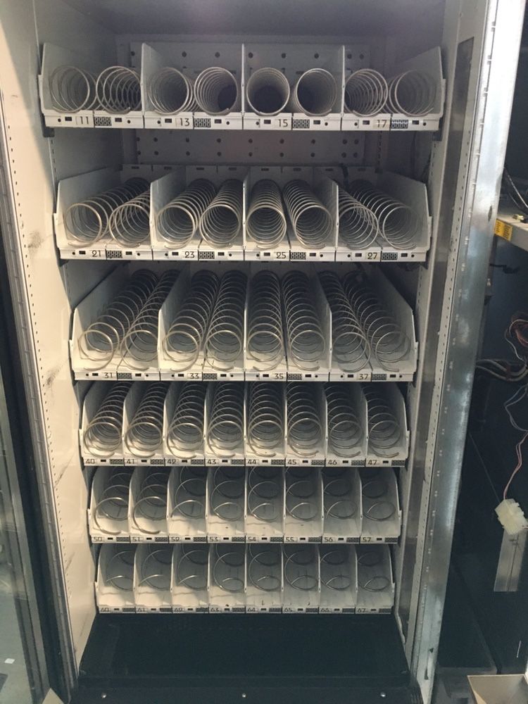 Vending Necta Sfera Automat Sprzedający maseczkomat CBD