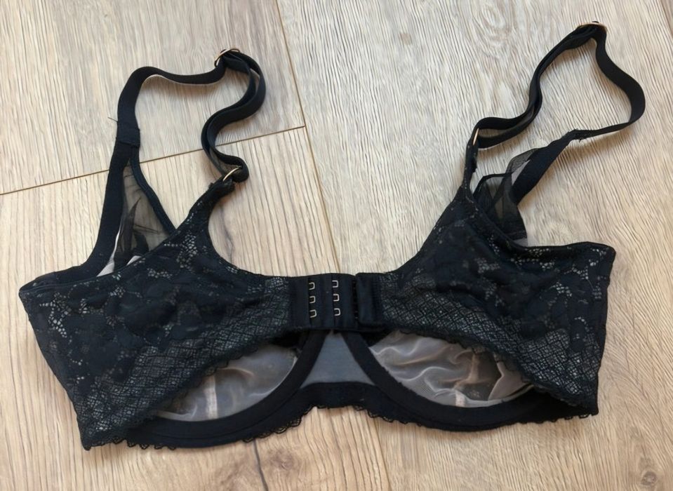 Esotiq stanik koronkowy 70g