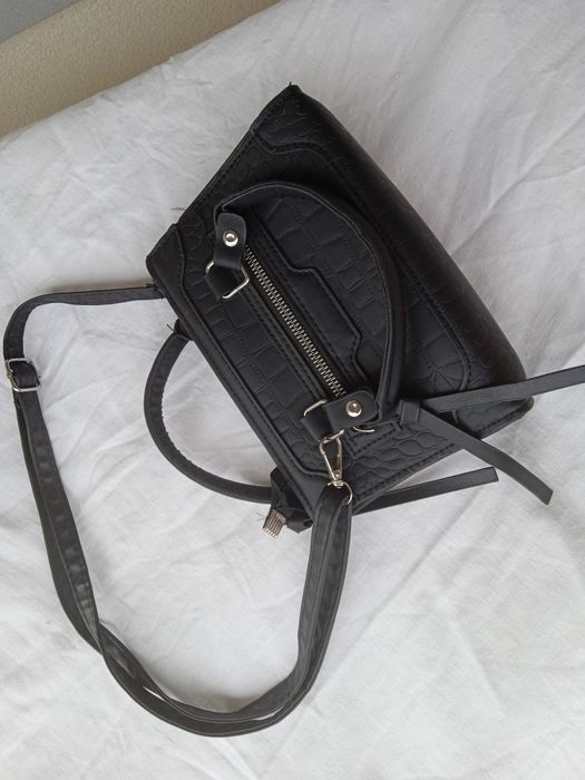 Torebka na ramię mała sztuczna skóra