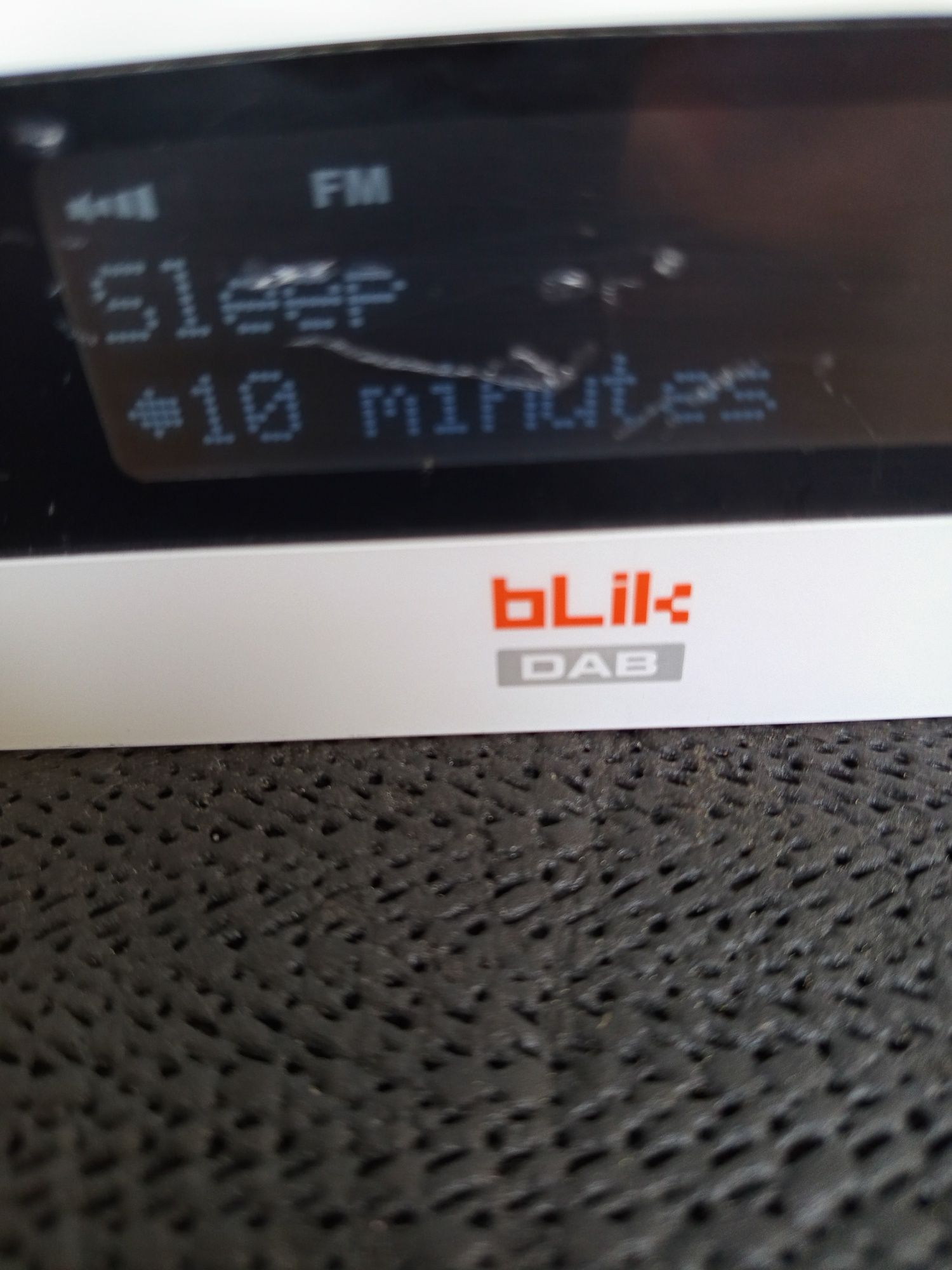 HYBRYDOWE radio firmy REVO model  BLIK - DAB+/ FM - Digital Audio