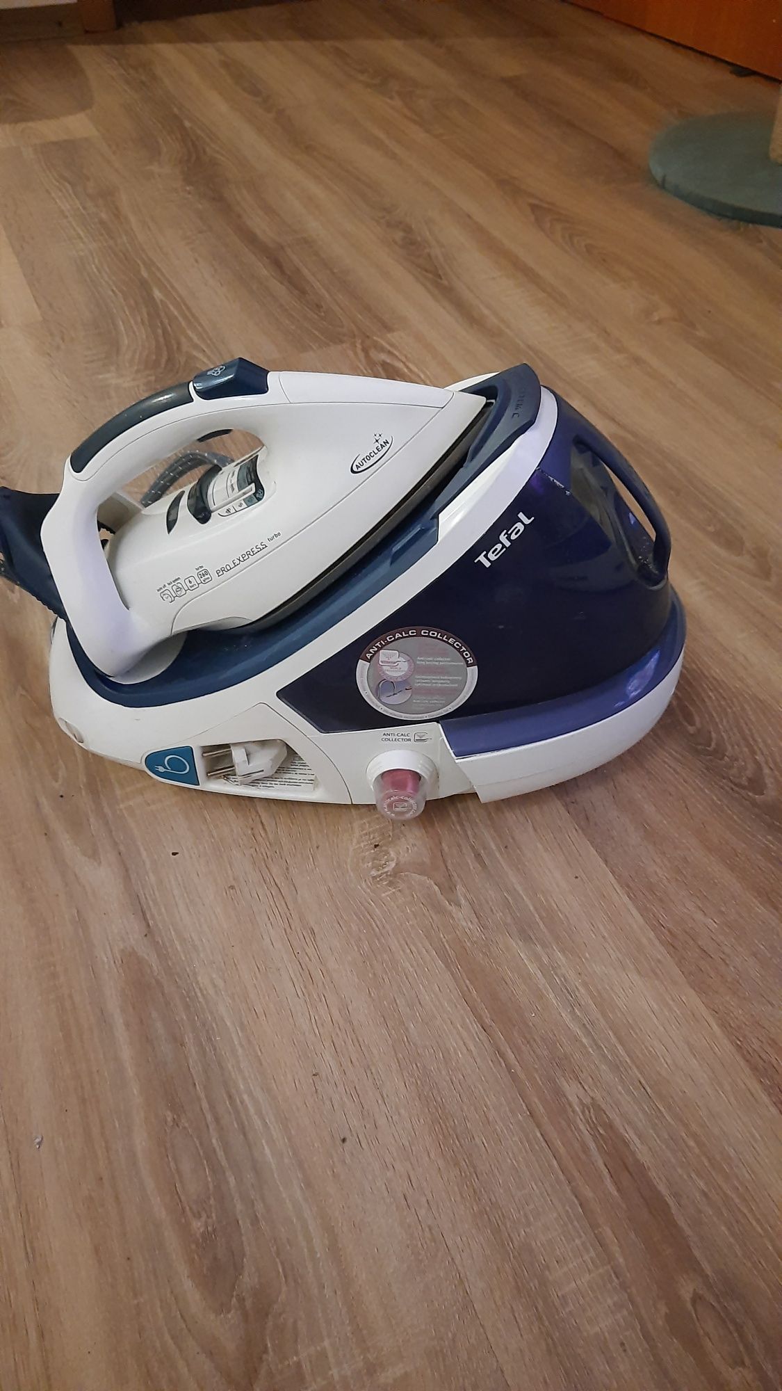 Żelazko parowe tefal 2szt