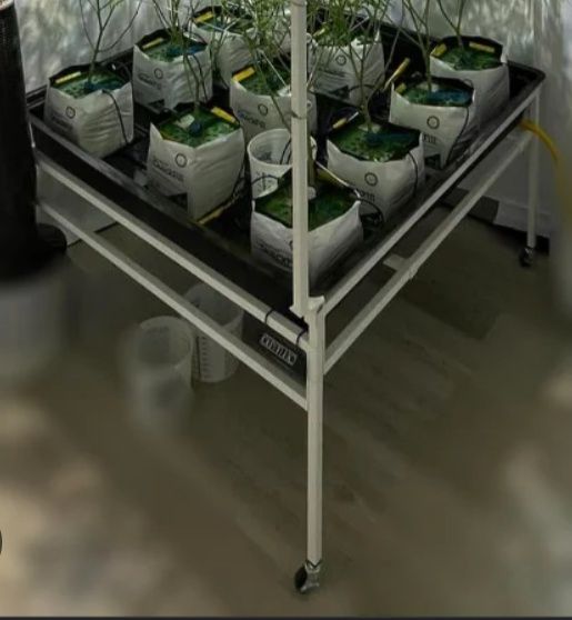 Suporte para mesa de cultivo