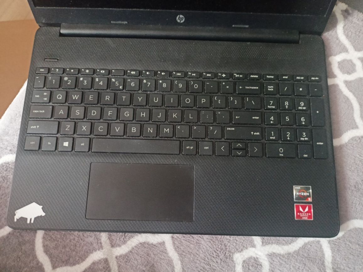 Laptop HP 15s-eq0057nw