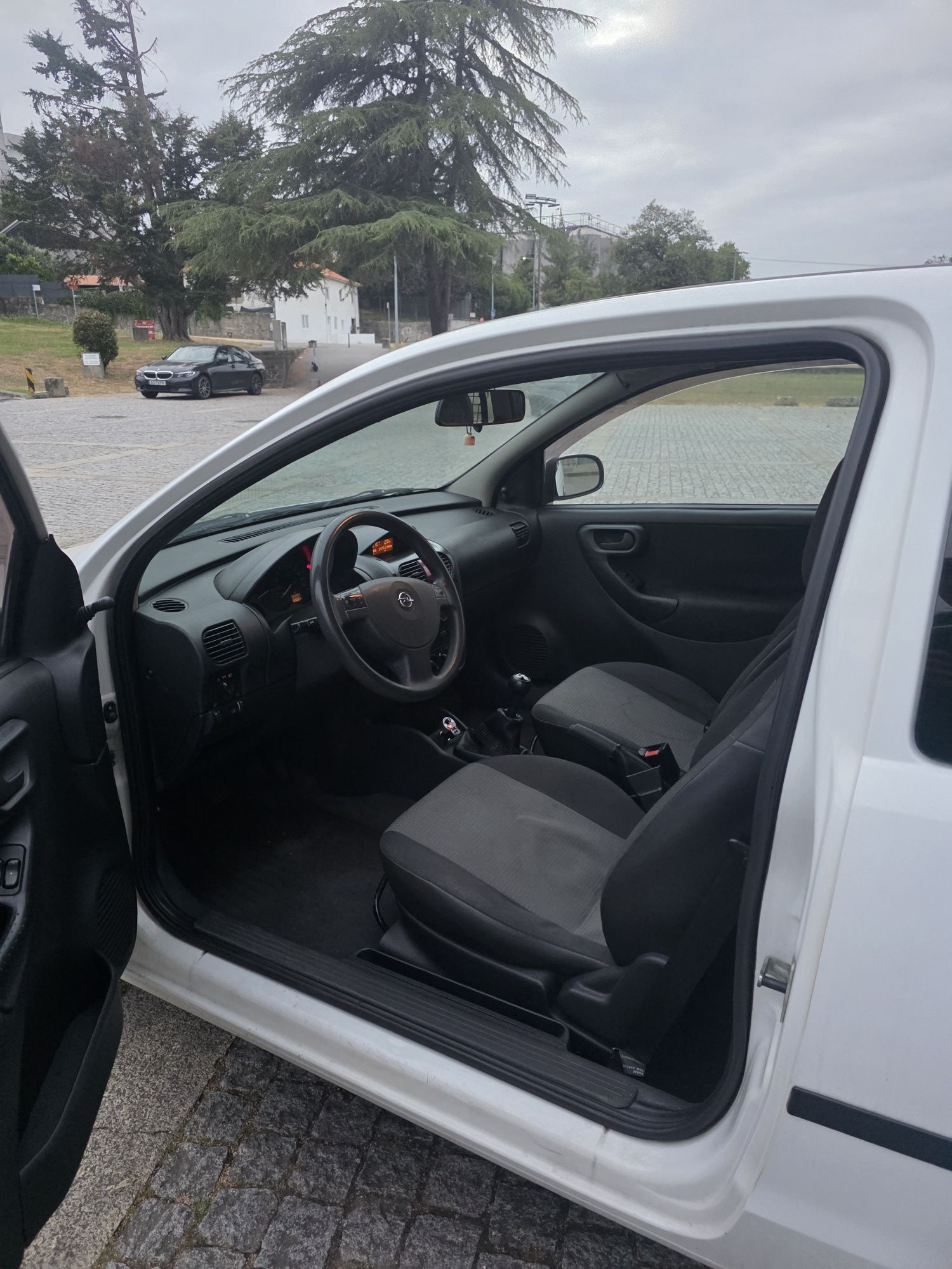 Opel Corsa C 1.3 comercial