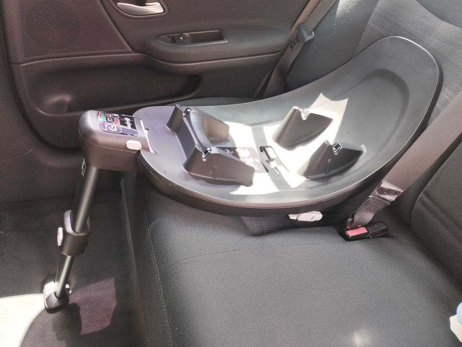 Fotelik Cybex Aton M 0-13 kg z bazą - Nosidełko