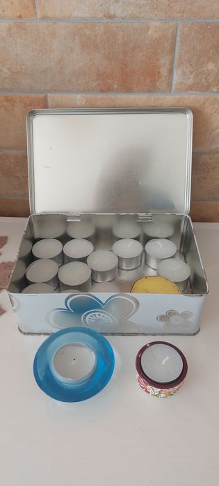 Oddam 2 świeczniki i tealighty