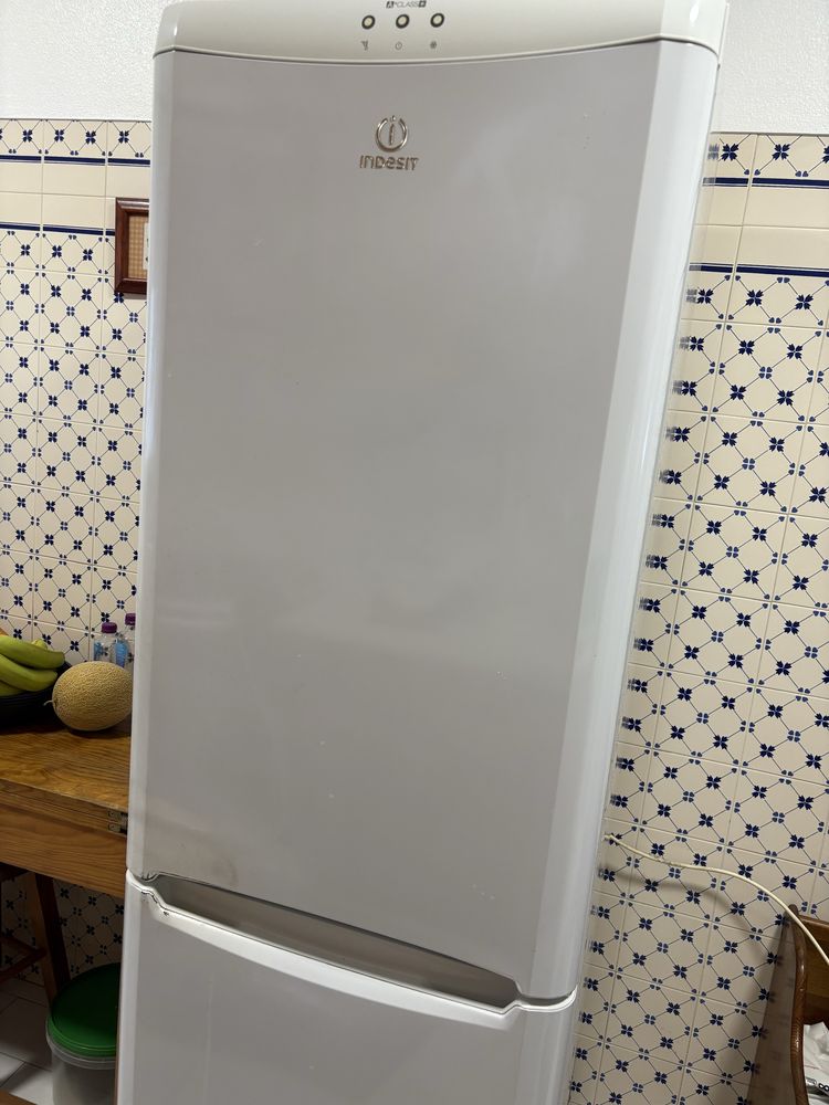 Frigorifico combinado