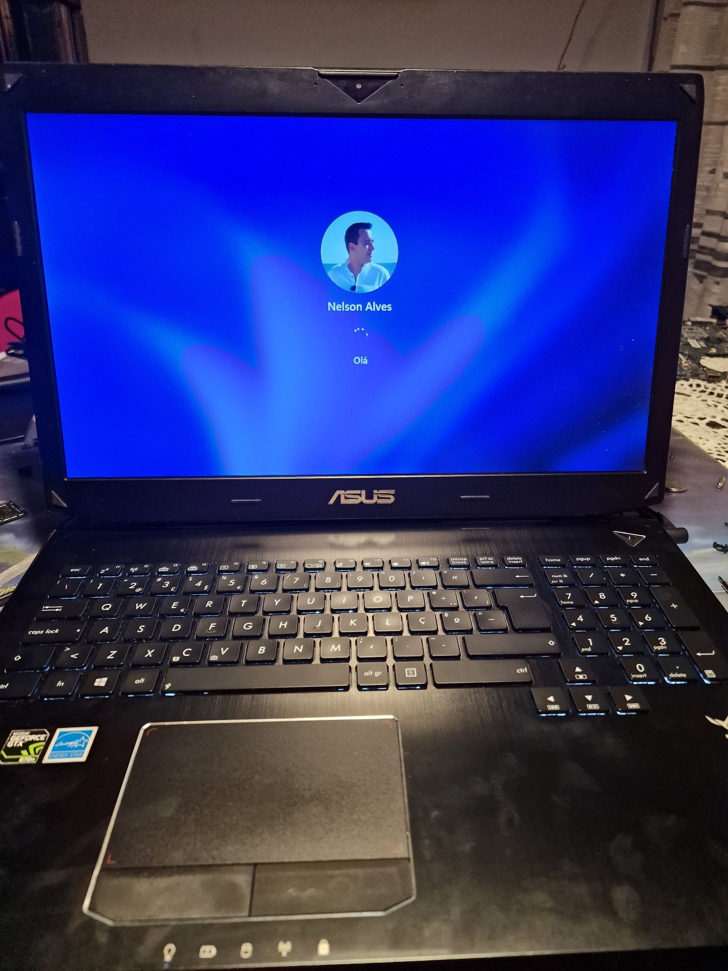 Asus ROG G750Jh para peças. Ecrã de 17.3 pol. FHD