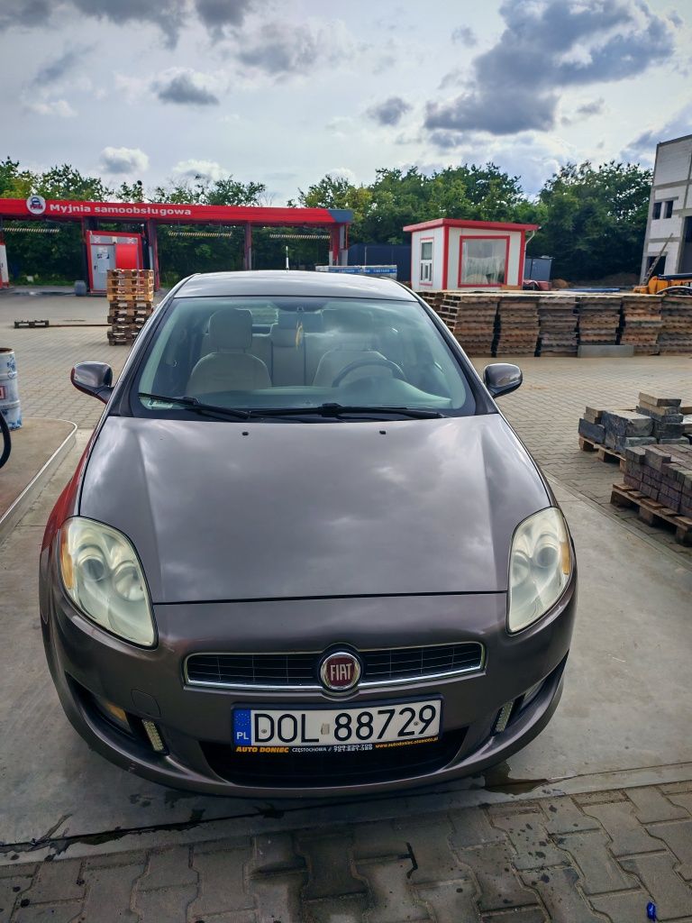 Fiat Bravo 1.4 Benzyna 183 tys do 1 sierpnia na urlopie