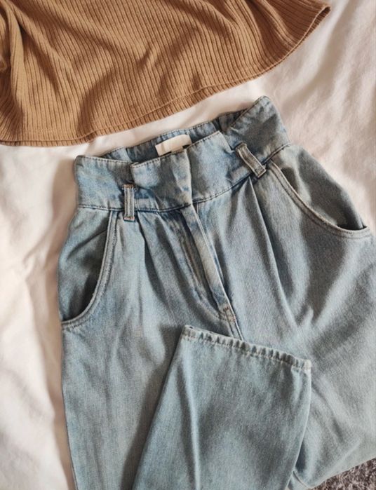 Calças de ganga cintura subida e pinças 32 H&M