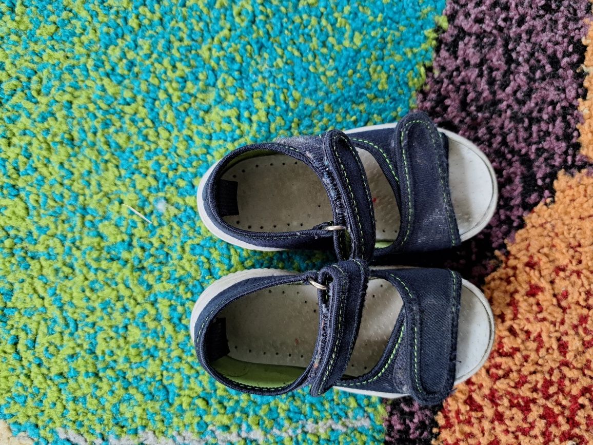 Buty 22 Fisher price, adidasy dla chłopca na roczek, smyk