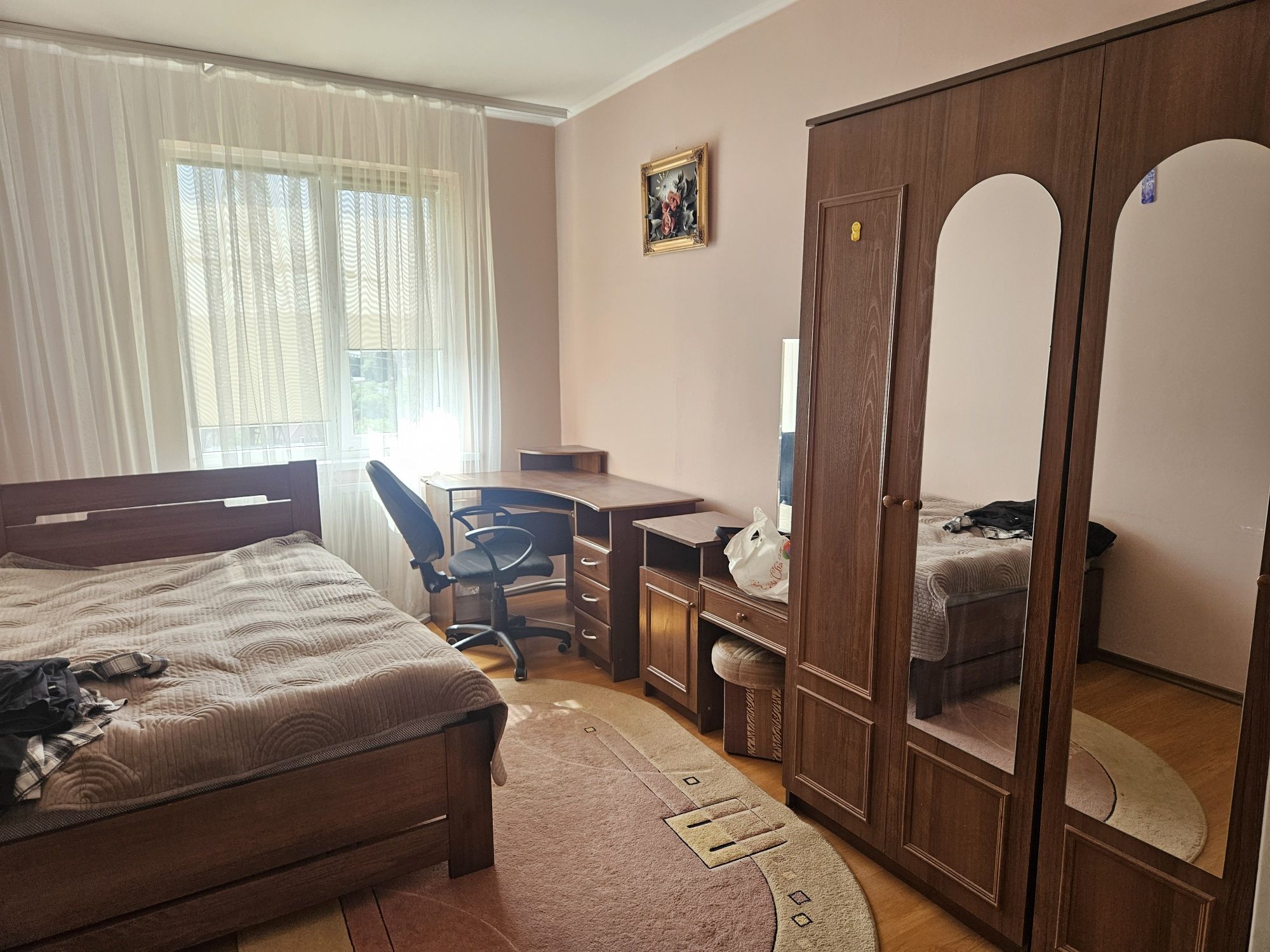 Здається двокімнатна в районі Минайської - 8 Березня в Ужгороді