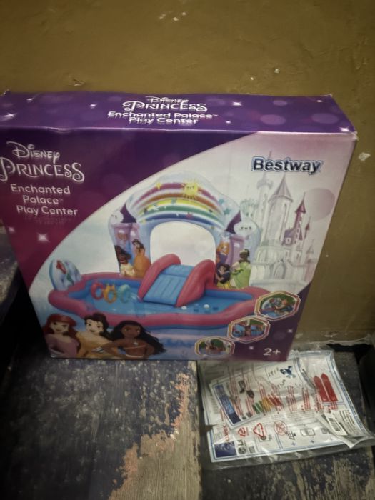 Basen dmuchany na wode  dziecięcy disney princes