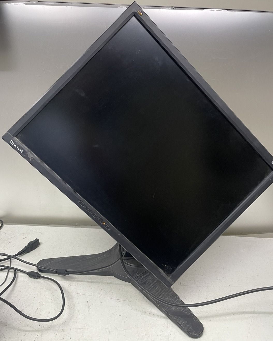 Монитор 20" ViewSonic Professional VP2030B DVI VGA USB