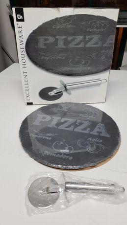Prato de Pizza com cortador