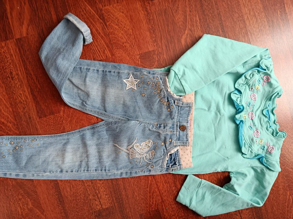 Пакет одягу на дівчинку 3,5-5 р.