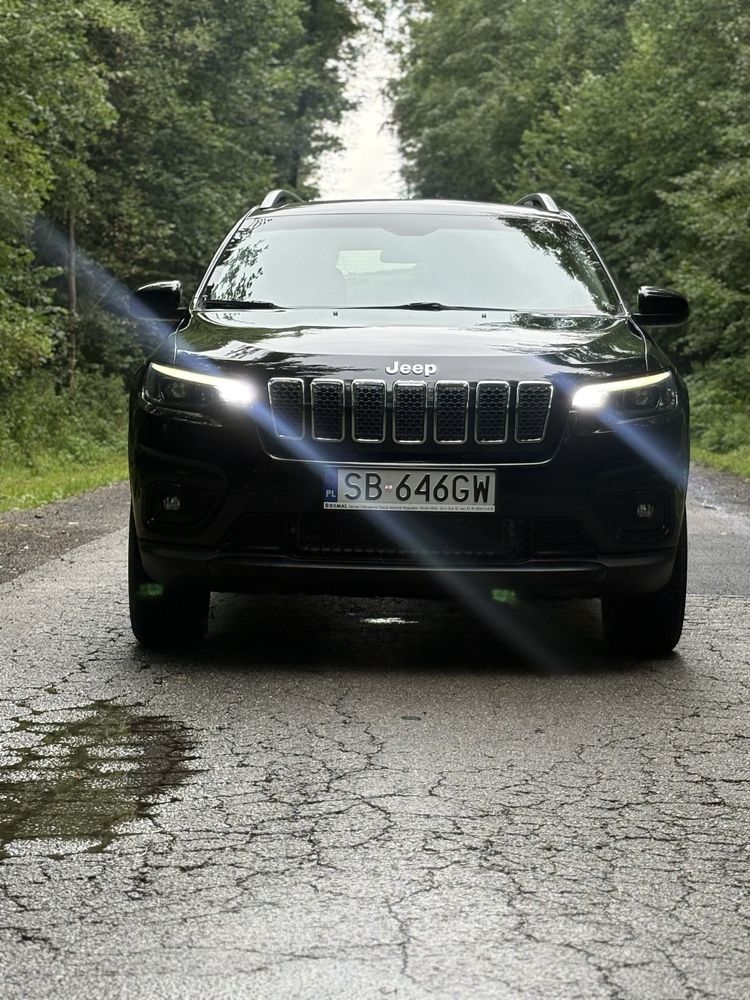 Jeep Cherokee 3.2 benzyna