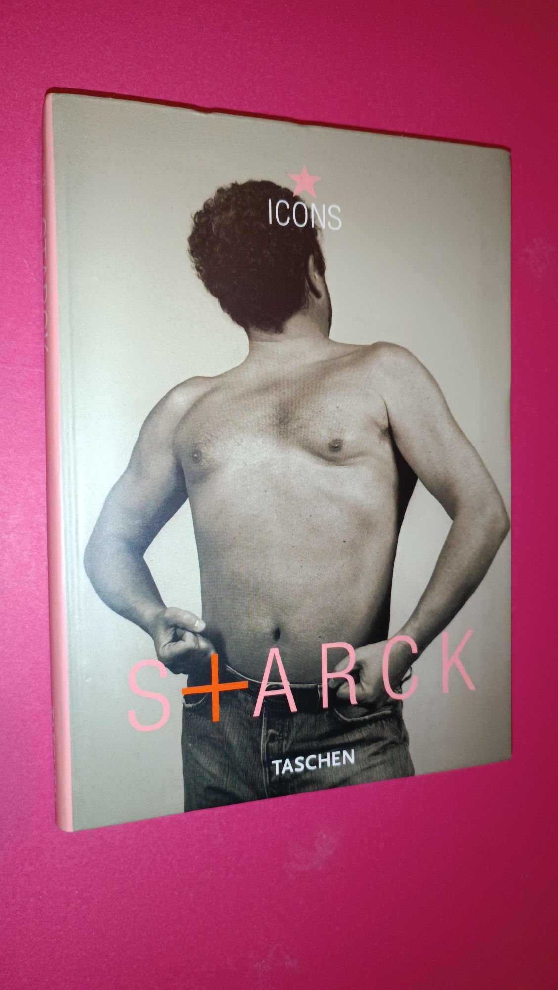 Livro Ícons Taschen S+arck [Starck] 1 edição 2004