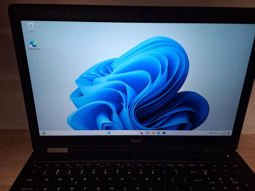 Laptop DELL  Latitude 5580  i5 7 Gen.  16GB RAM Dysk 512GB DOTYK