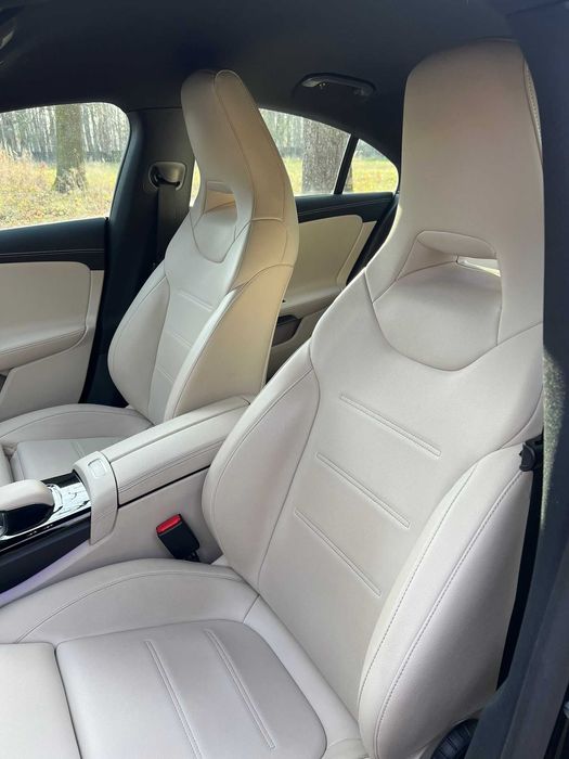 Mercedes-Benz CLA 220 4Matic