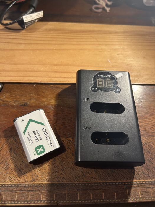 Bateria Enegon NP-BX1 + Carregador Duplo Rápido (Sony RX100, etc.)