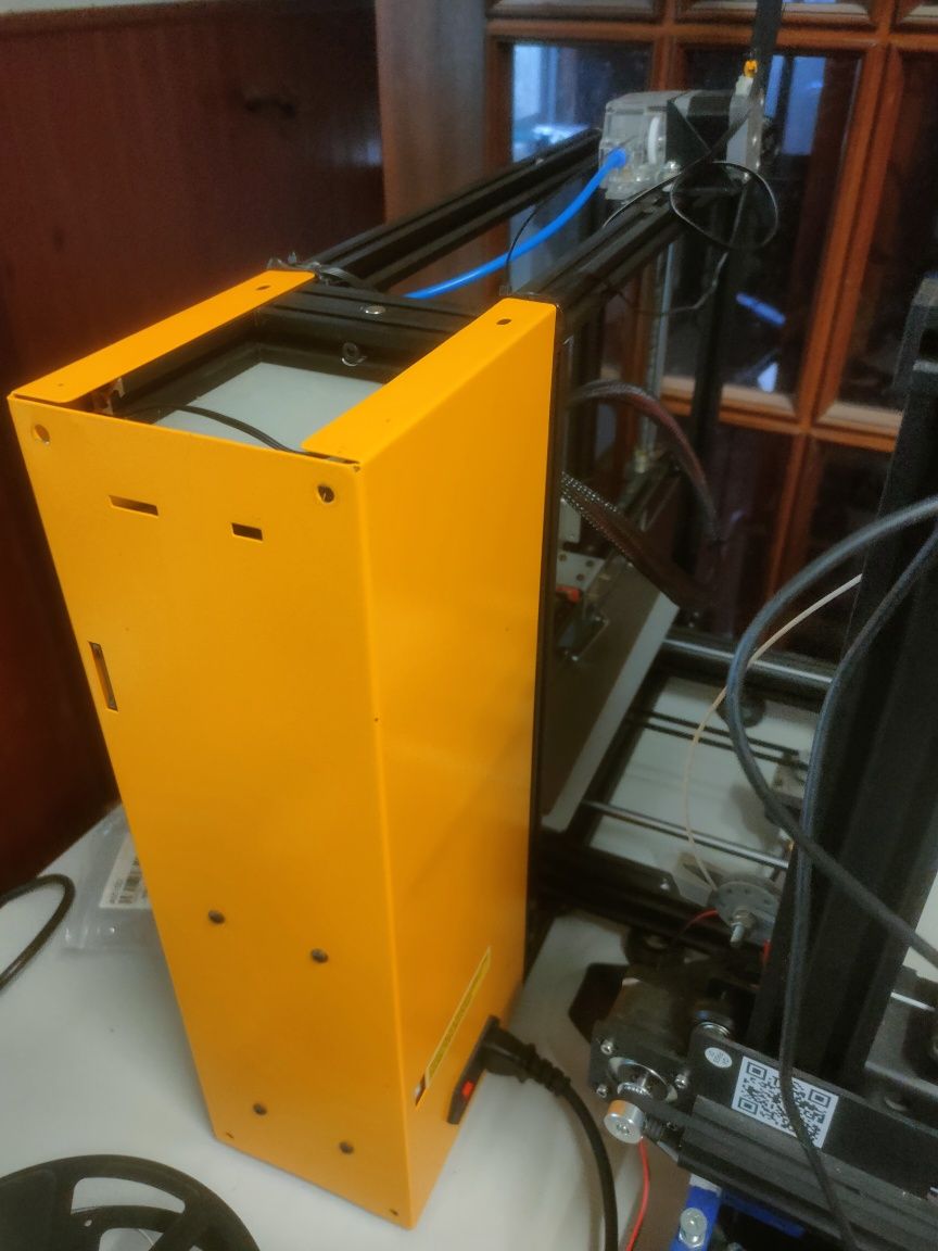 Lote de impressoras 3D com peças extra e filamento