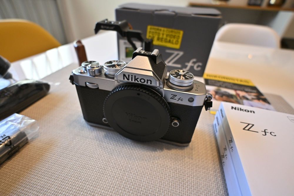 NIKON ZFC  corpo - NOVA