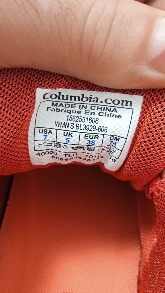 Трекінгові кросівки  Columbia - 38 розмір. Waterproof