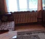 Продам 2комн.квартиру Есенина,метро Ботанический сад.Е-відновл
