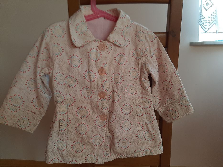 Kurtka wiosenna dziewczęca biała 5.10.15 rozmiar 92