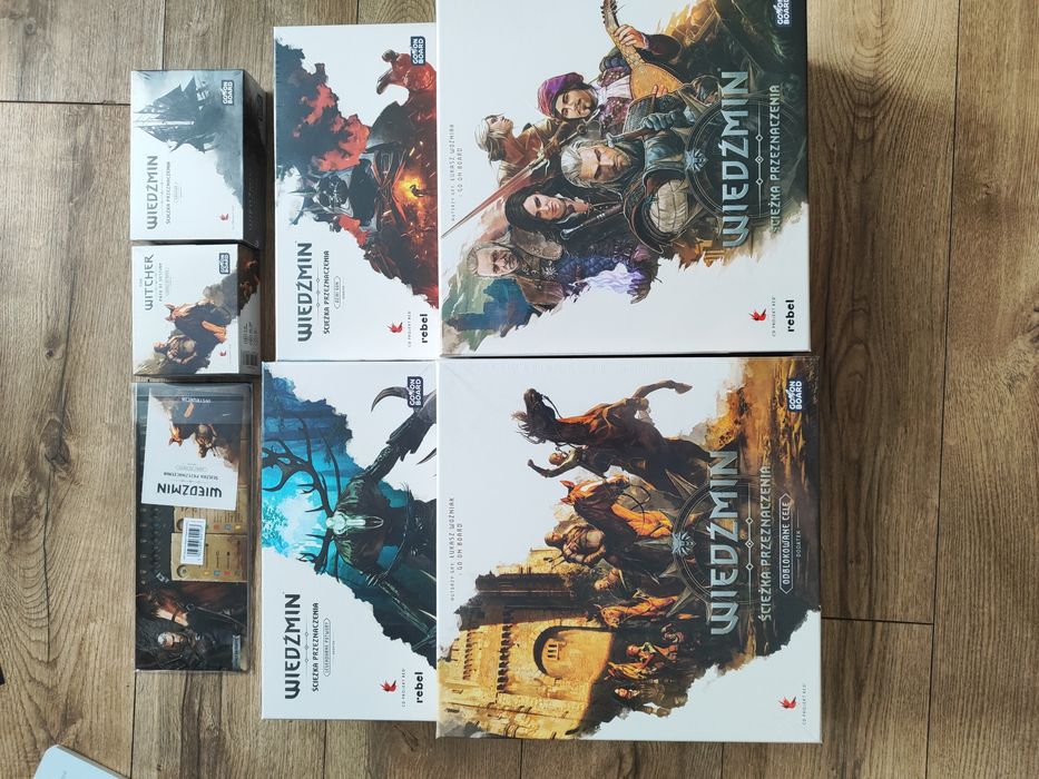 Sprzedam Wiedźmin: Ścieżka Przeznaczenia ALL-IN + Geralt Na Płotce!