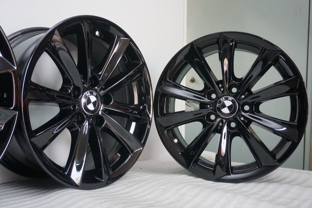 Alufelgi BMW styling 236 8Jx17" et30 cb72,6mm lakier czarny polysk!