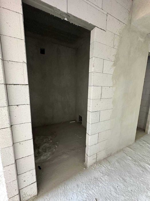 Продаж  3 кімнатної квартири на Бамі