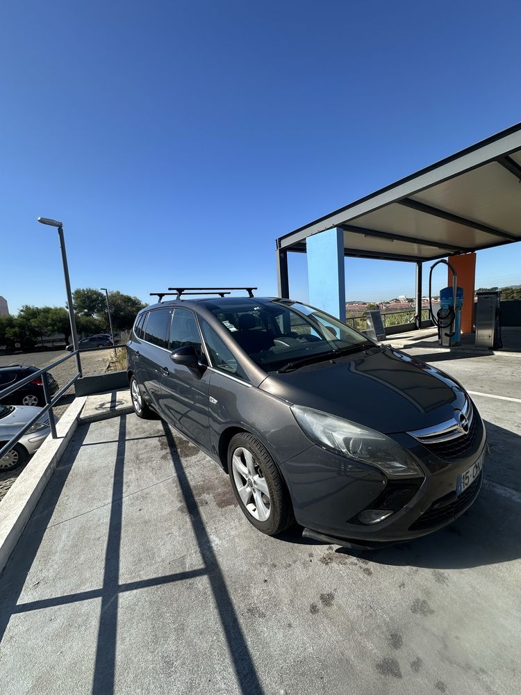 OPEL ZAFIRA 7 LUGARES 1.6 2014