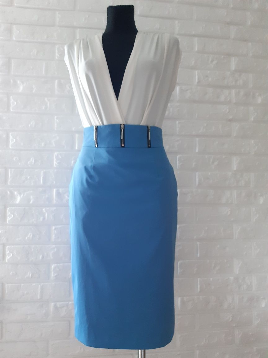 SIMPLE elegancka klasyczna spódnica ołówkowa niebieska 34