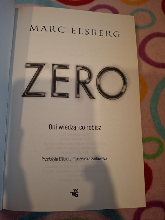 Zero oni wiedzą,co robisz M.Elsberg Empik nowa
