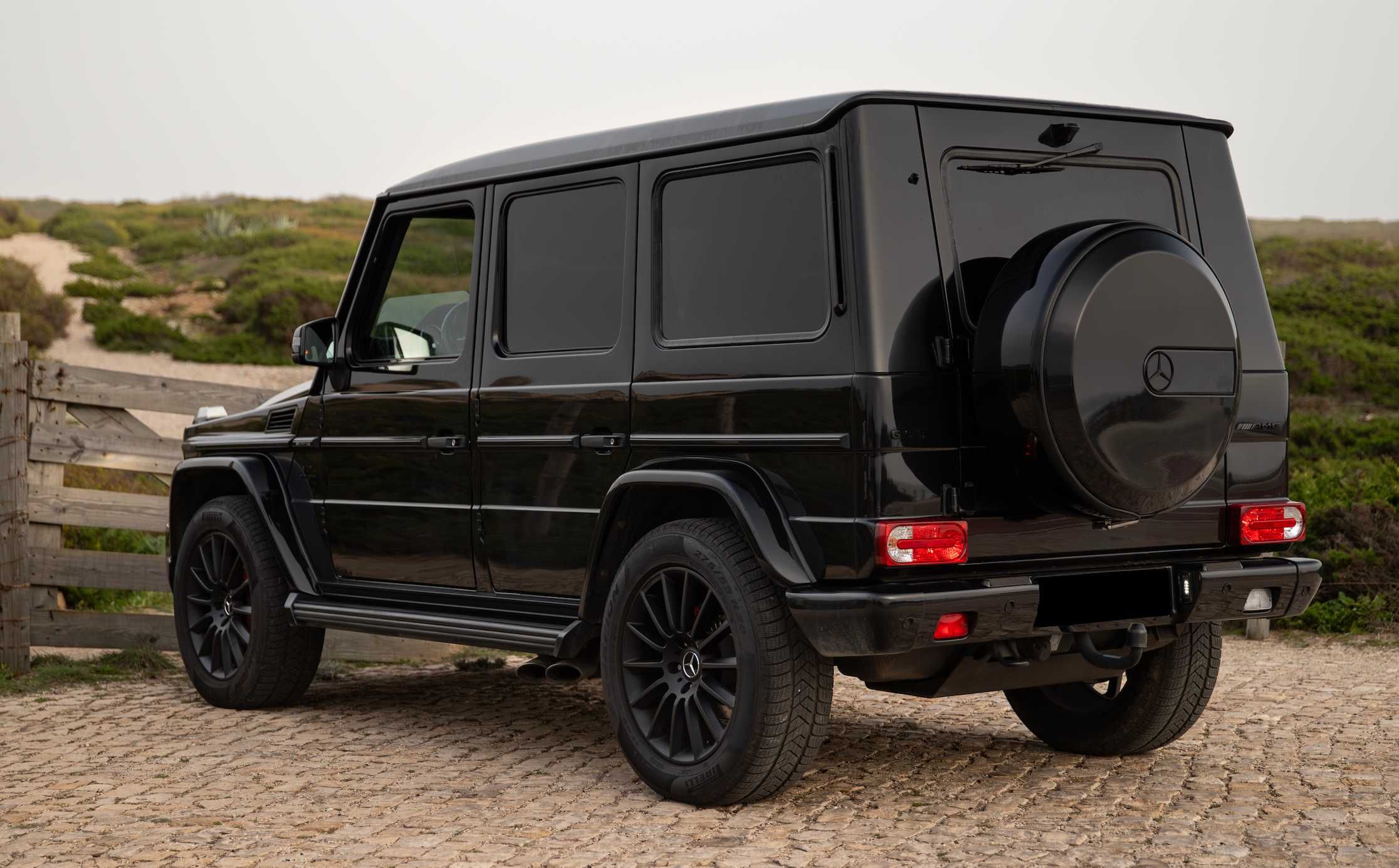 Mercedes G63 AMG  Full Black