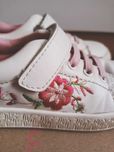 Buty Nelli Blu z haftem r. 27