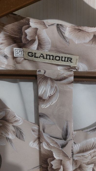 Плаття нове жіноче.