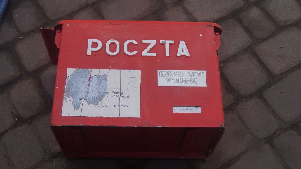 Skrzynka poczta polska PRL zabytek vintage dekoracja użytkowa oryginał